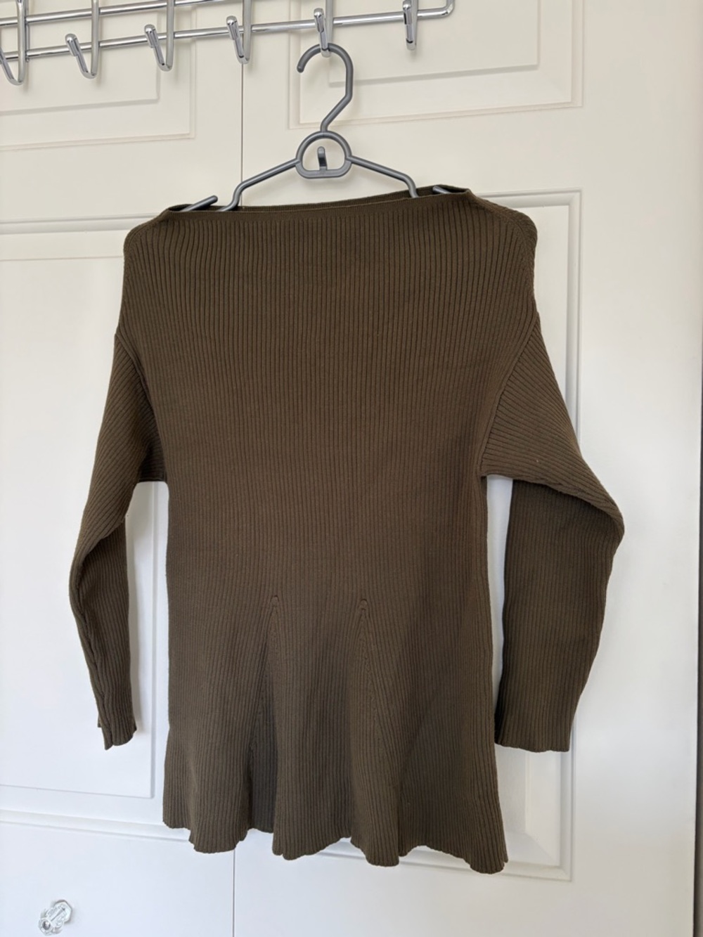 Off-the-shoulder Ribbed Olive Sweater